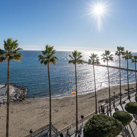 Apartamento Beachfront With Stunning Sea Views Marbella