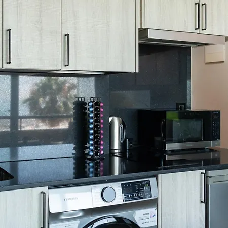 Apartamento Beachfront With Stunning Sea Views Marbella
